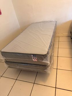 Twin Mattress and Box Spring Set