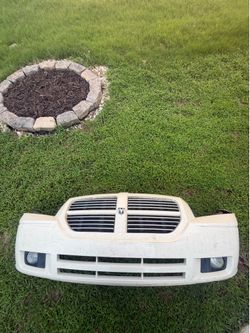2005 dodge magnum R/t Front bumper