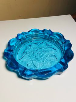 Beautiful Vintage 9 1/2”  Tiara Indiana Heavy Glass Vibrant Aqua Ashtray