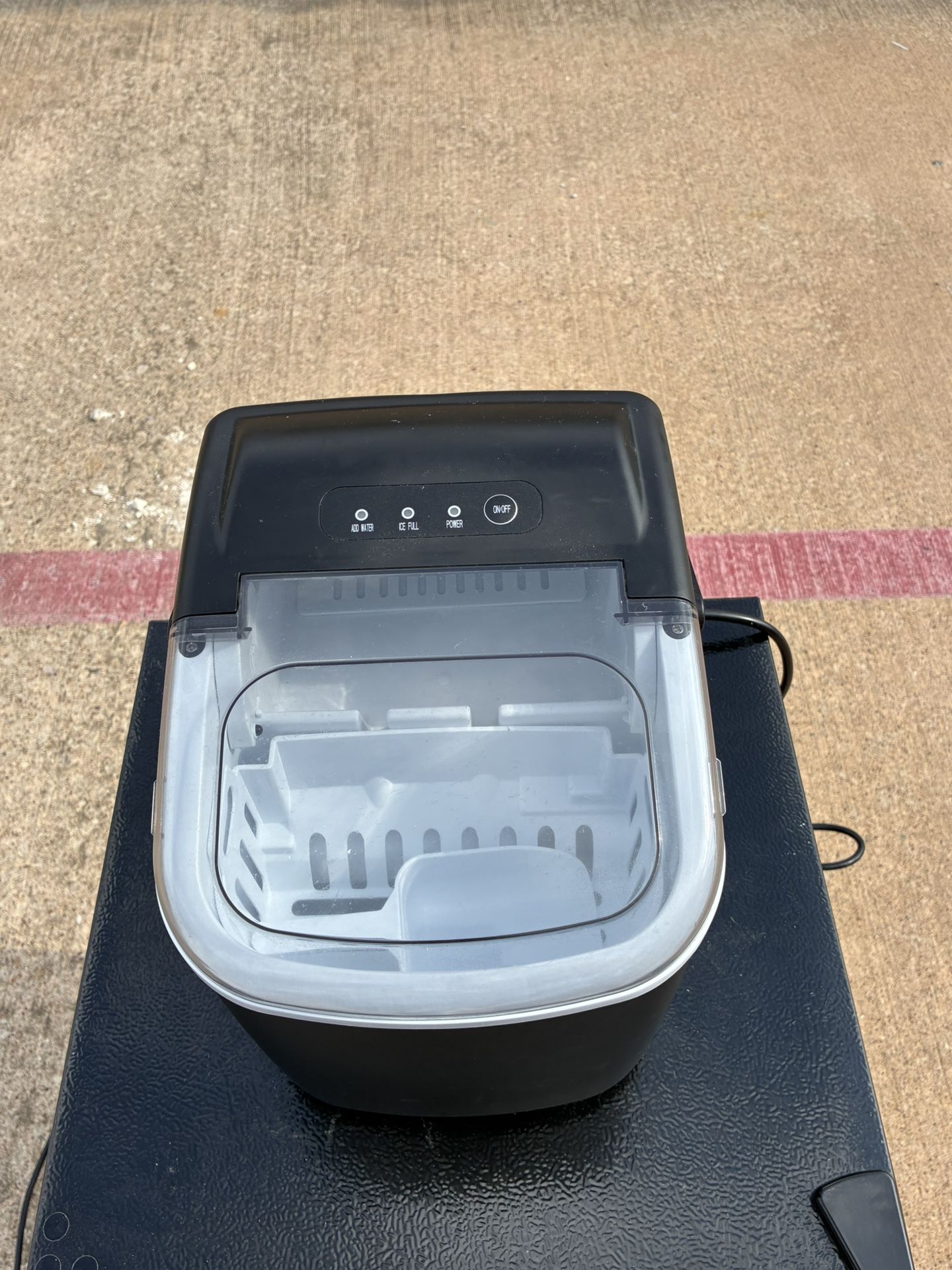 Ice Maker