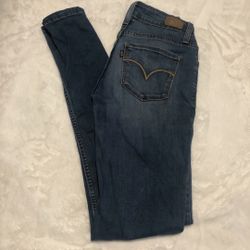 Levi’s Jeans