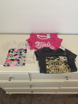 Girls size S 5/6 NEW