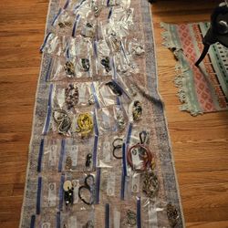 FASHION COSTUME JEWELRY 