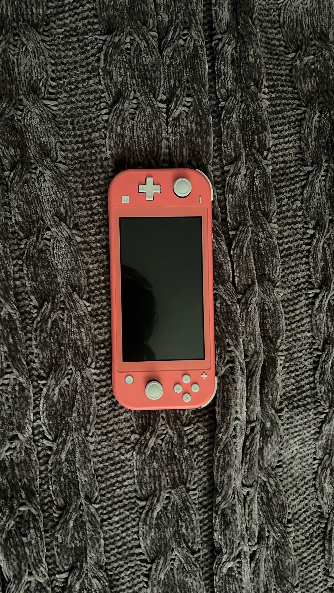 Pink Nintendo switch lite