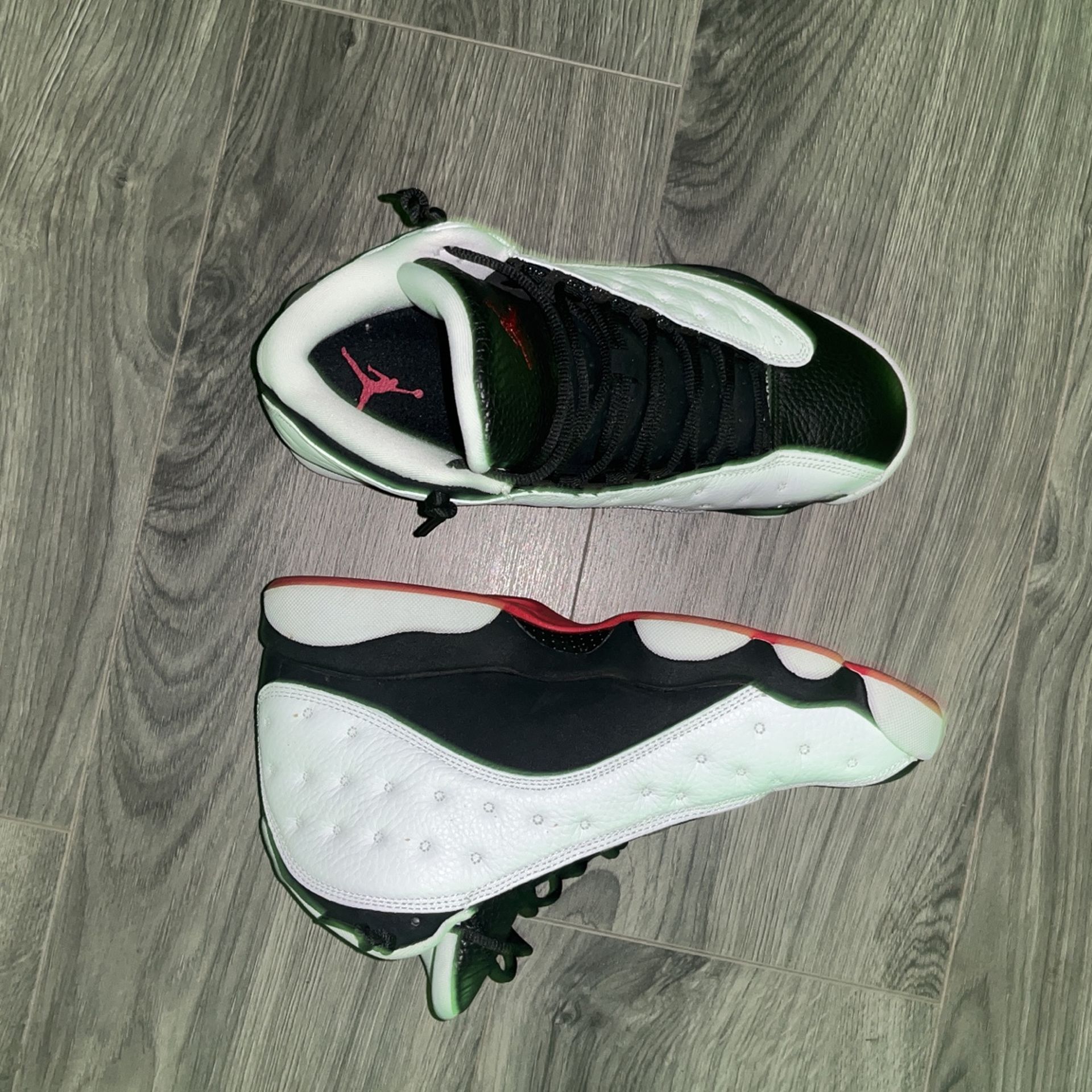 Jordan 13’s Size 8.5