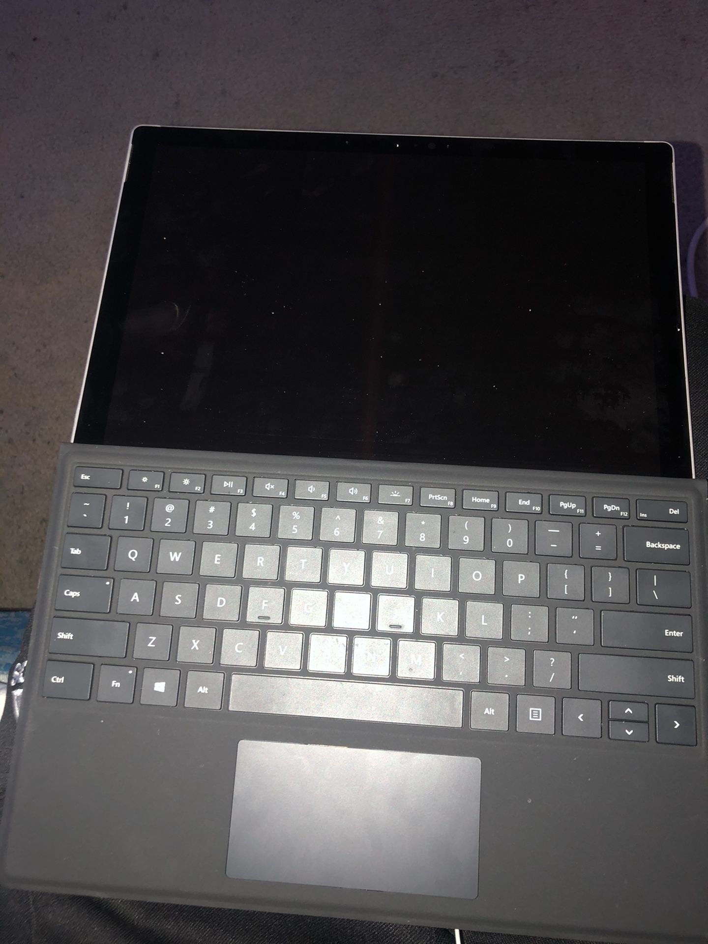 Windows Surface Pro 7