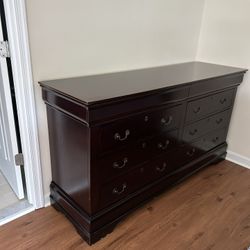 Six Drawer Dresser Dark Stain 
