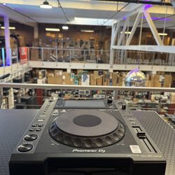 Pioneer DJ CDJ-900NXS – Professional DJ Multi Player