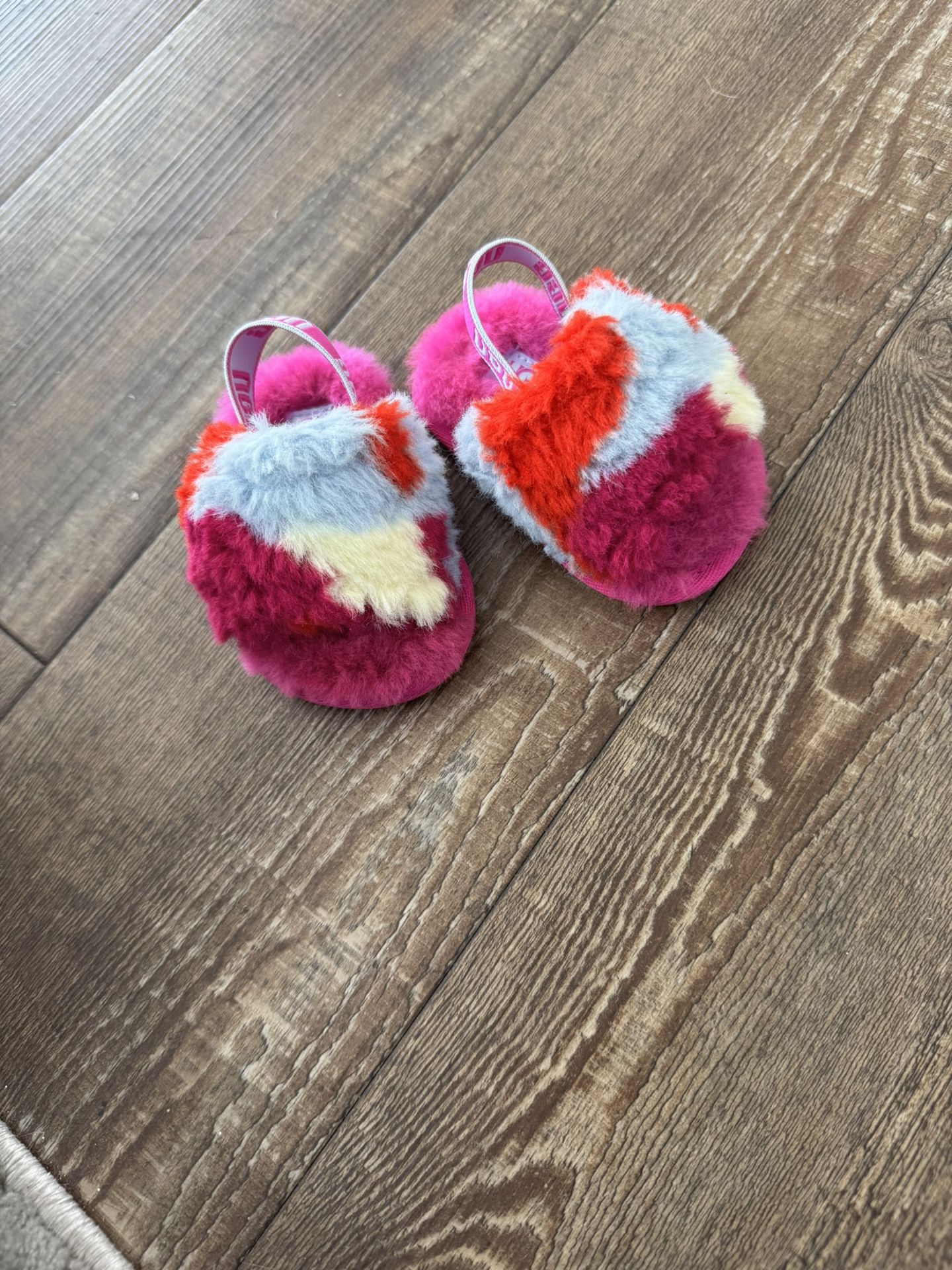 baby uggs sandals