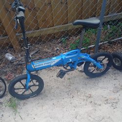 https://offerup.com/redirect/?o=RS5CaWtl 