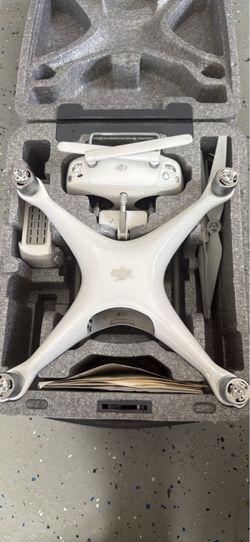 DJI Phantom 4