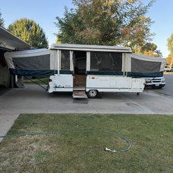 Outdoor Camper 