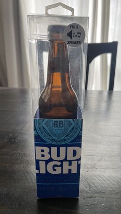 Bud Light Bottle Speaker New