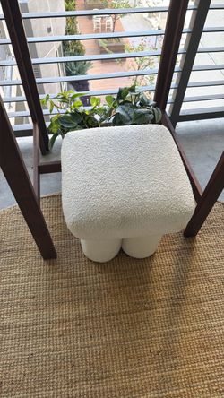 Fuzzy Small Chair Ottomon