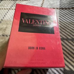 Valentino Donna Eau De Parfum