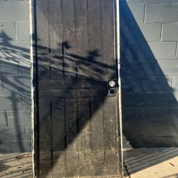Screen door