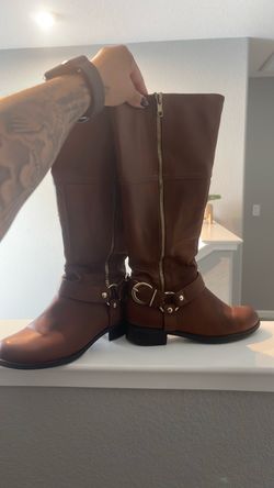 Woman boots