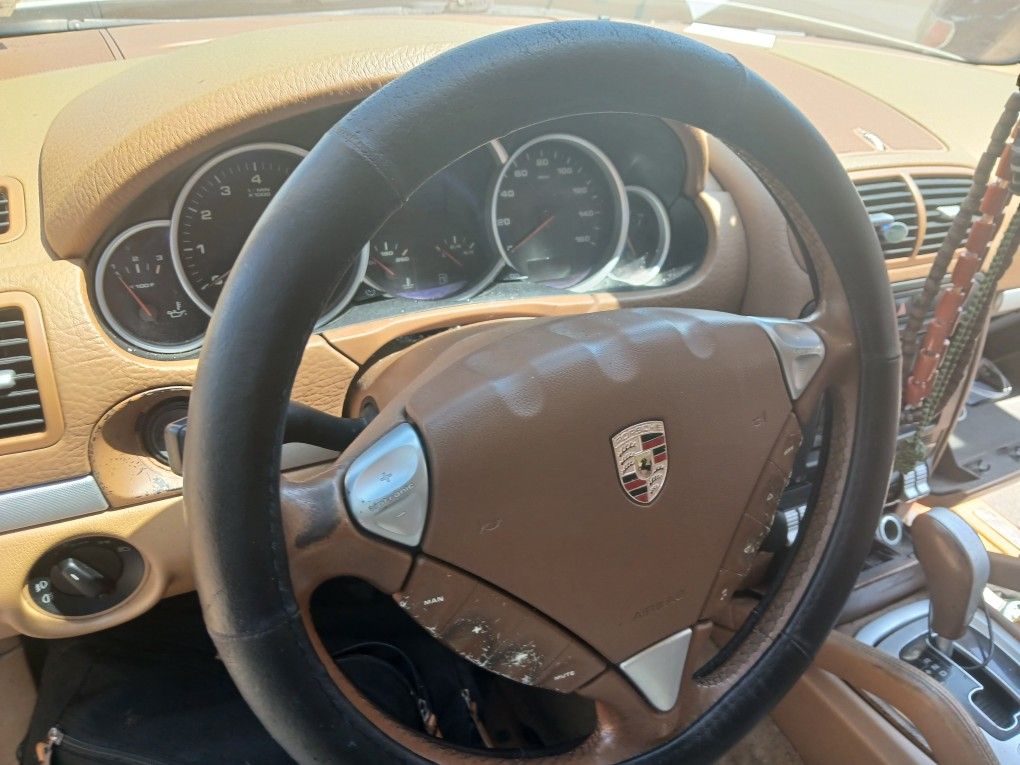 2003 Porsche Cayenne