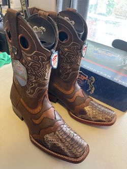 Size 10.5 Cowboy Boots Python & Bull Leather Rodeo Toe Rustic Brown