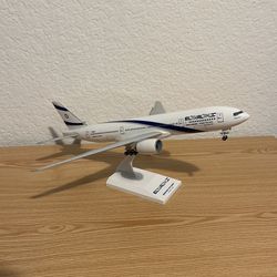 El Al Boeing 777-200 Scale Model 1:200