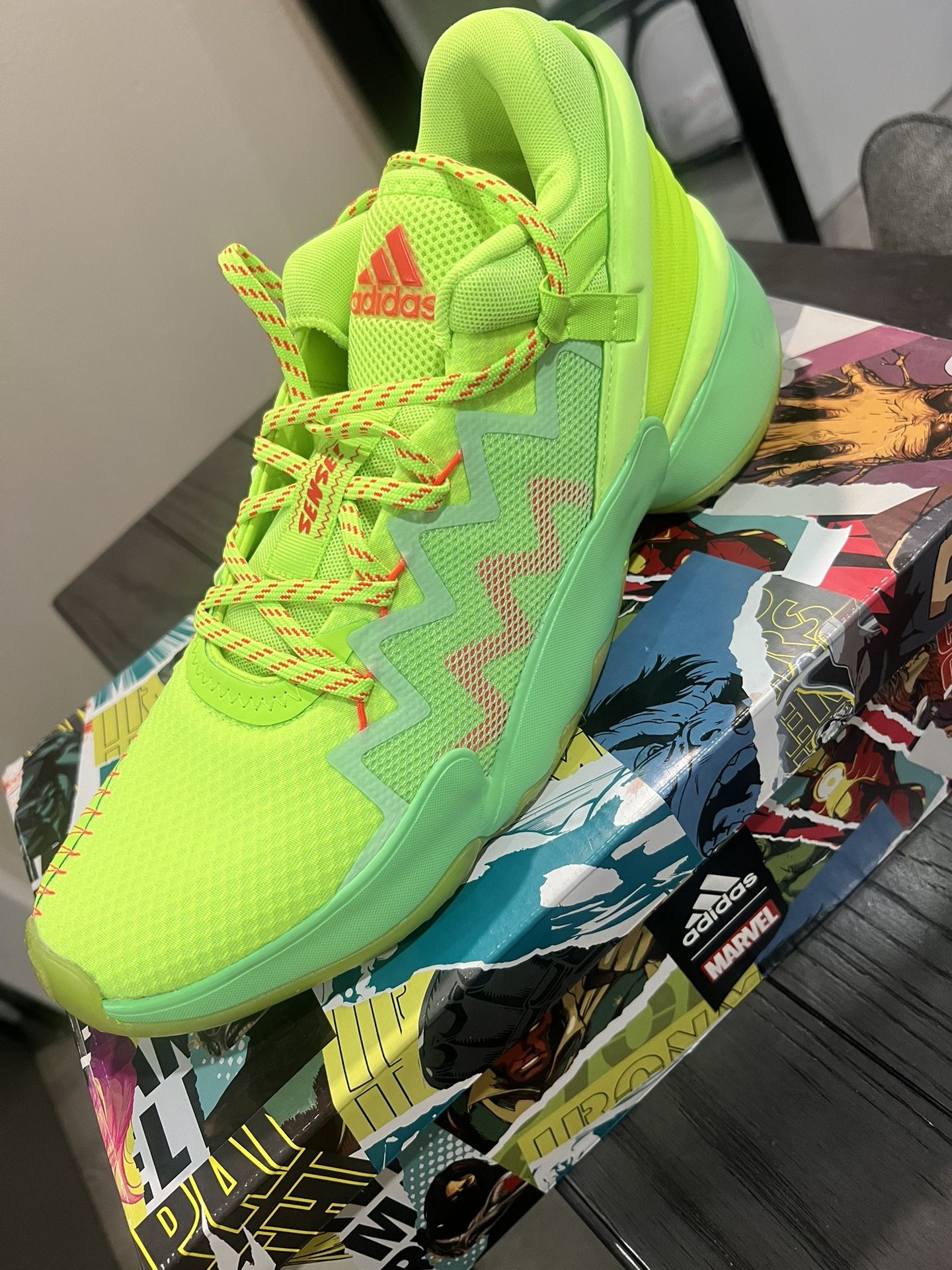 Marvel Spider Mitchell Shoes Spiderman Adidas Basketball X Marvel - Main Image