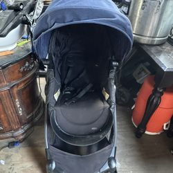 CONSIDERING REASONABLE OFFERS --- GRACO MODES TRAVEL SYSTEM