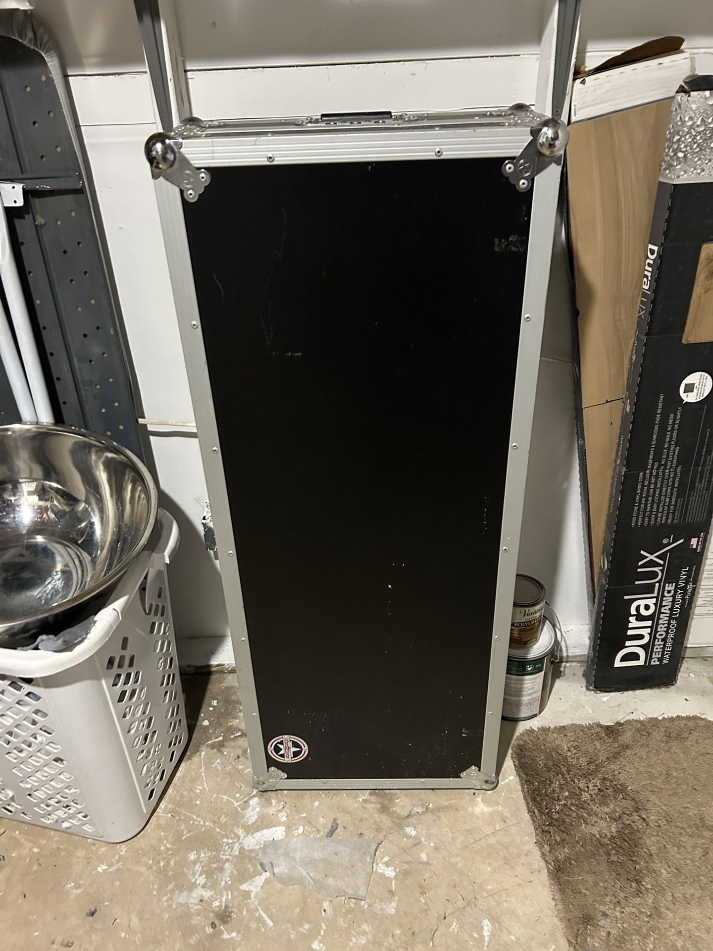 Road Runner ATA-style hard case,