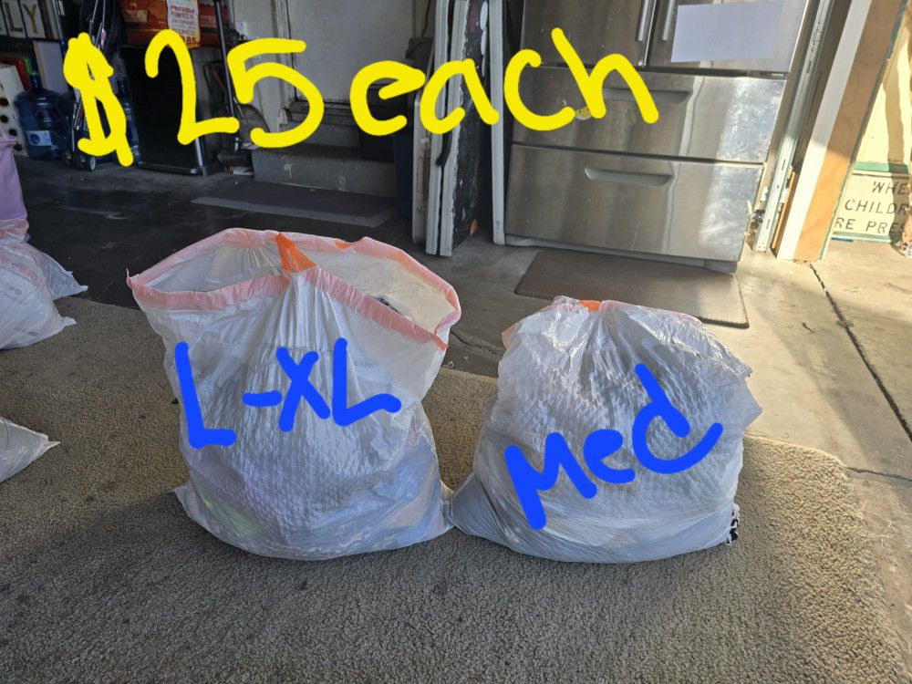 Bags Of Women's Clothing 
