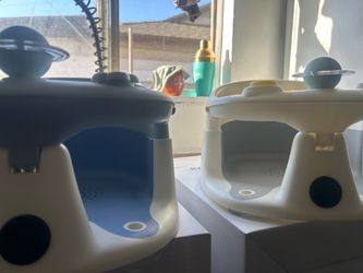 Baby shower chairs