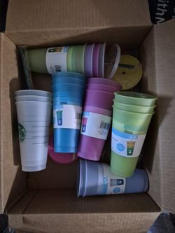 Starbucks/Color Changing Cups