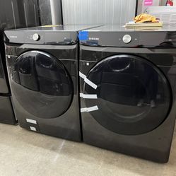 black samsung front load washer dryer set