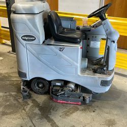 Floor Scrubber 