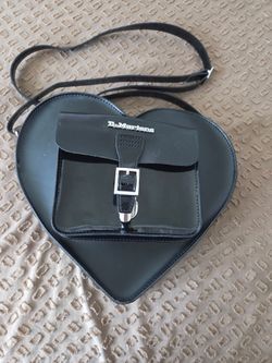 Dr.Martine heart shaped purse