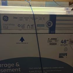 GE Garage & Basement Fluorescent Light Bulbs – T12, Cool White (Contractor Pack)