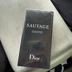 Dior Sauvage Eau De Parfume 