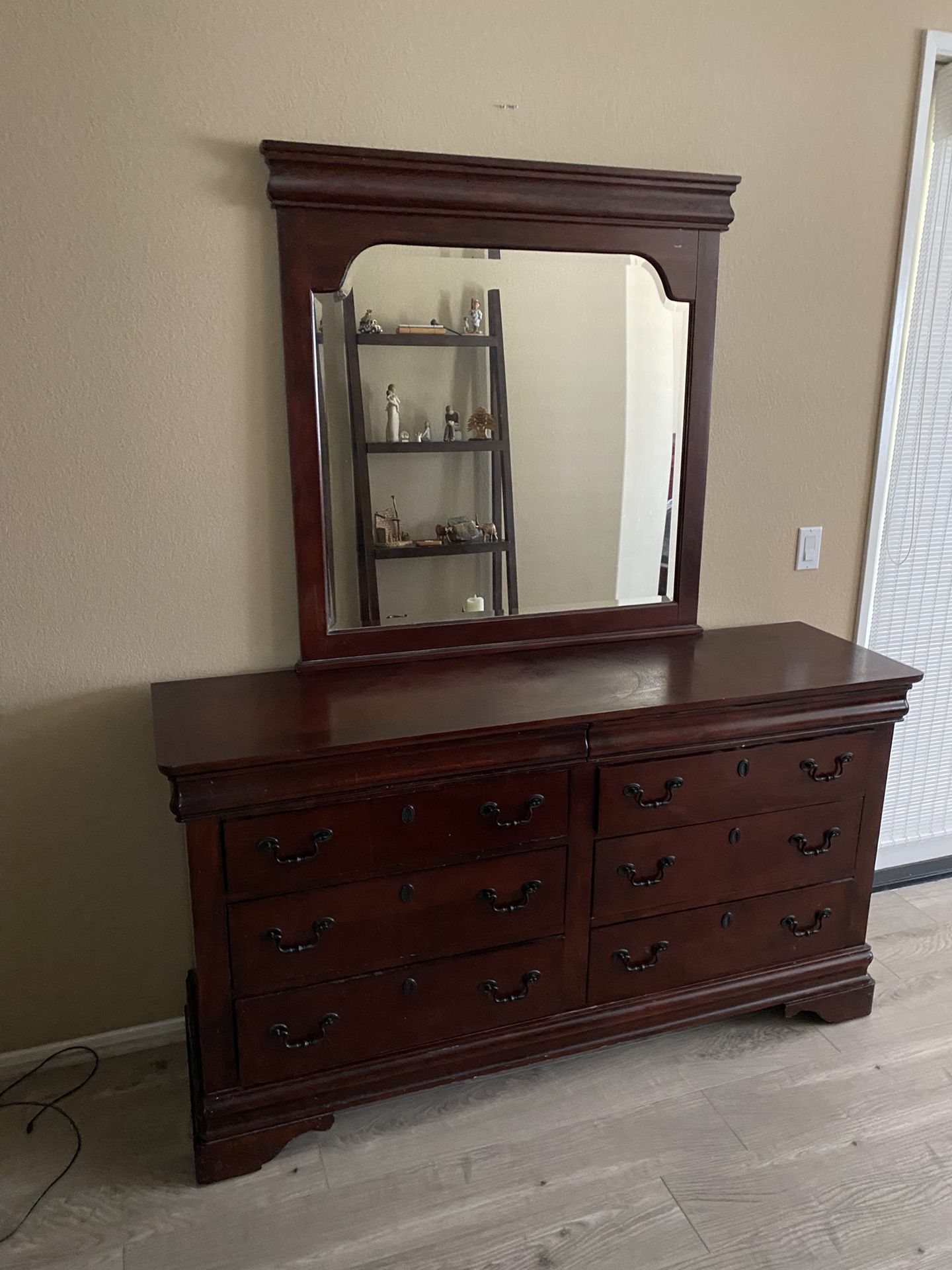 Solid Wood Dresser With Mirror