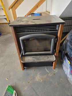 Pellet stove