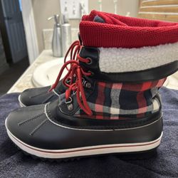 Woman’s Cute Snow Boots 