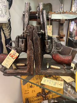 Western Style 6 Guns Bookends