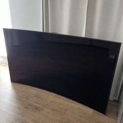 Samsung 78 Inch Curved 4K TV 