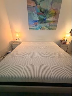King size bed with mattress