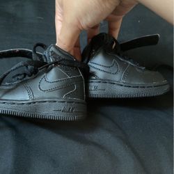 Baby Shoes !