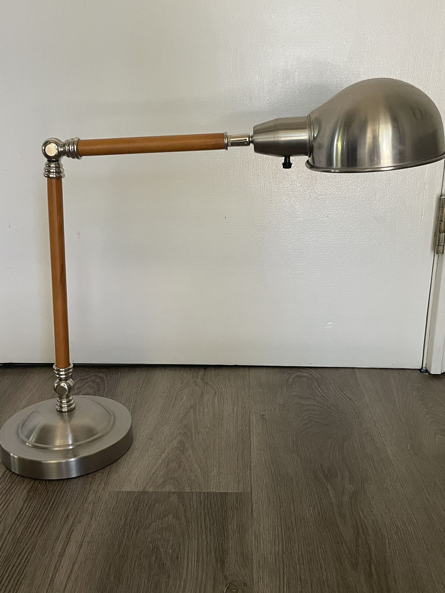 Vintage Portable And Adjustable Desk/Table Lamp