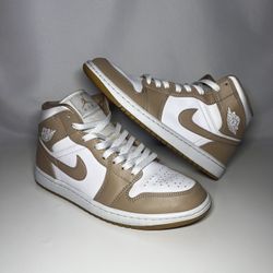 Size 8.5 - Air Jordan 1 Mid Tan Gum