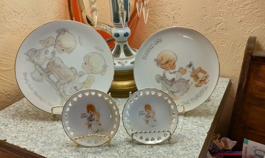 Decorative Precious Moments Plates