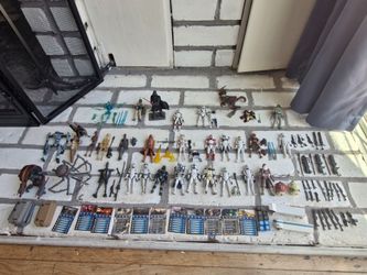 Star Wars 3.75" Hasbro Figure Lot - Clone Troopers, Battle Droids, and more