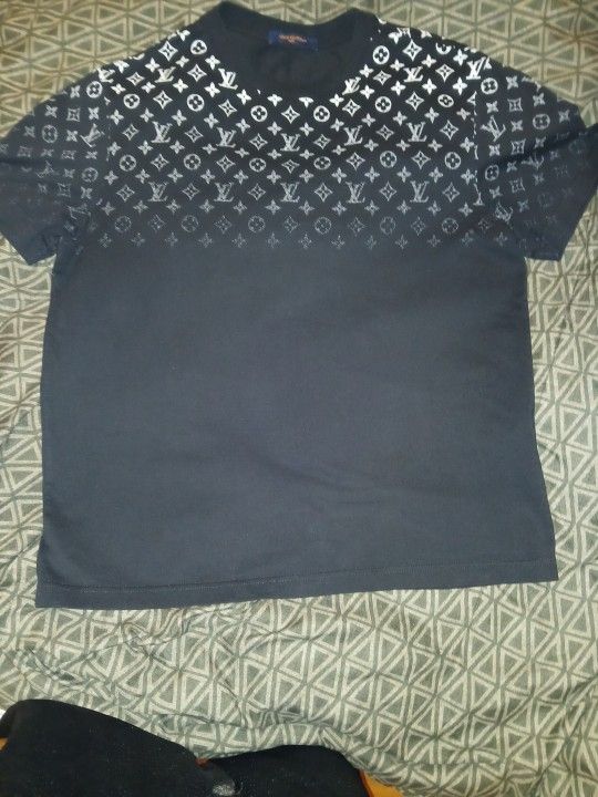 Louis Vuitton Paris Shrit