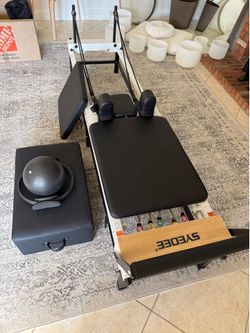 Pilates reformer set