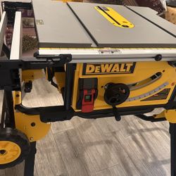 DEWALT 15 Amp Corded 10 in. Job Site Table Saw with Rolling Stand