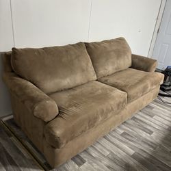 Havertys Couch 